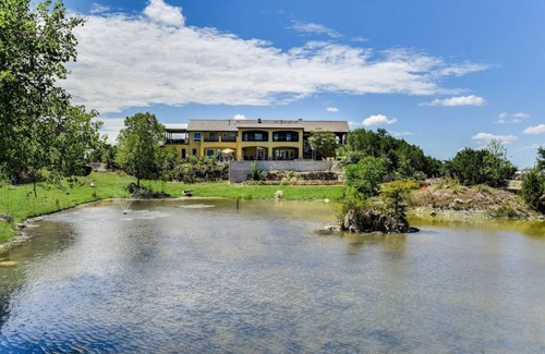 Barton Creek Highlands House | Relax at The Estate at Crystal Creek - Near Downtown Austin