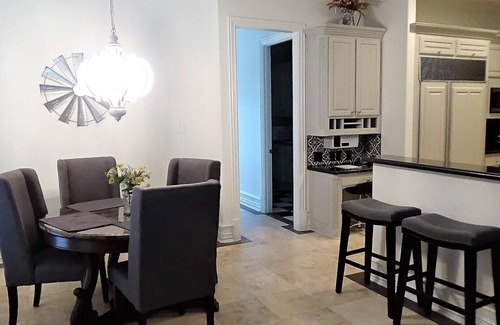 McLendon-Chisholm House | Experience The Estate House at Rosini Vineyards & Winery