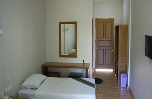 Kin Pun Sakhan Hotel | Discover The Eternity Resort: Family-Friendly Getaway