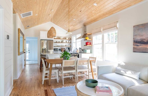 Fairhope House | Discover The Fairhope Collection - 106 with Pool Access