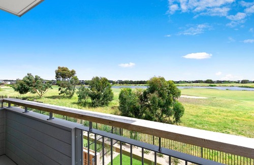Torquay House | Family-Friendly Getaway at The Fairway Club - 4-Star Rating