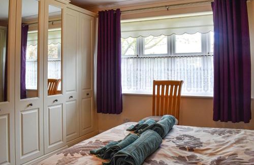 Westgate-on-Sea House | Top-Rated The Fairway: Family & Pet-Friendly Getaway