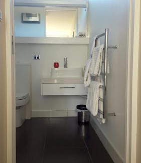 Kaikoura Apartment | Elegant Ocean View at The Fairways Kaikoura - 5 Star Retreat