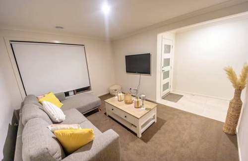 Longwarry House | The Fairways Haven property located near a golf course.