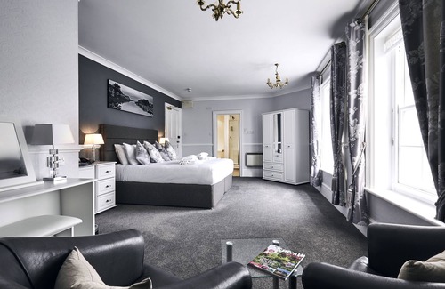 Bude Hotel | Discover The Falcon Hotel: Guest Rated 9.4 with Great Amenities