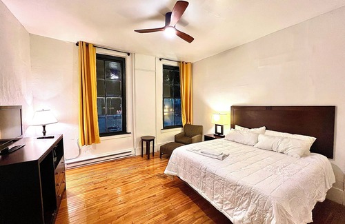 Farrandsville Hotel | Explore The Fallon Hotel: Family-Friendly with Pool & Dining