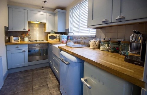 Killin Hotel | Experience The Falls Of Dochart Inn: Family-Friendly Retreat