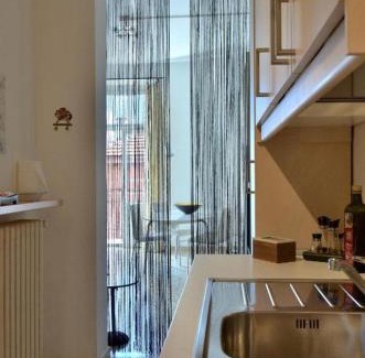 Colonno Apartment | The Family Houses - Apartments with Balcony and Lake View