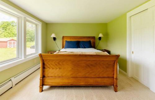 Roxbury House | Discover The Farm at Meeker Hollow: Family & Pet Friendly Retreat