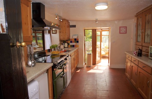 Cullompton Other | Idyllic Farm House with Scenic Views & Private Hot Tub