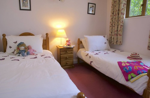 Cullompton Other | Idyllic Farm House with Scenic Views & Private Hot Tub