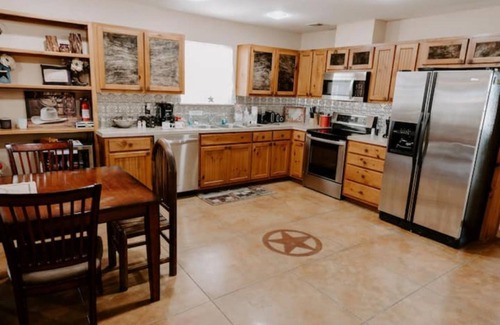 Sperry Other | Discover The Farmhouse at Bellissima Ranch - 10/10 Guest Rated