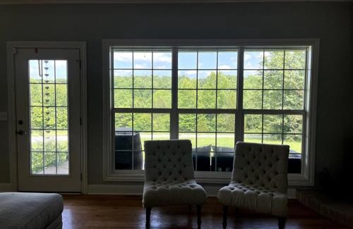 Bon Aqua House | The Farmhouse at Stonebrook Hollow