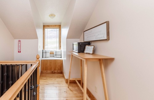 Wellsville Other | Discover The Farmhouse at Sundrop Acres: 10/10 Guest Rated Stay