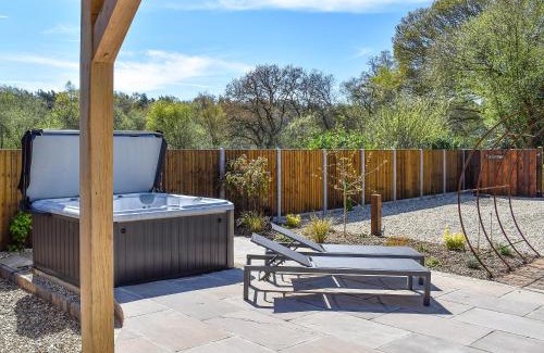 Wimborne House | Inviting Retreat at The Farmhouse with Family-Friendly Fun