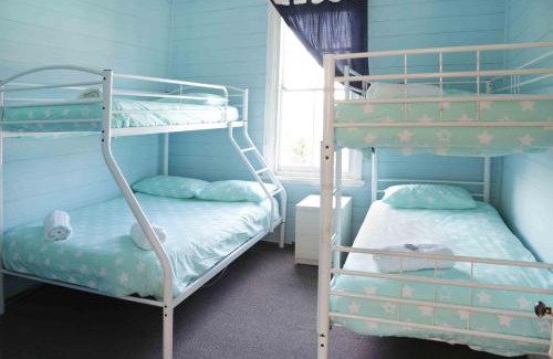 Nimmitabel Hotel | Pet-Friendly Stays at The Federal Hotel with Breakfast Included