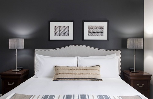 Brunswick Hotel | Highly Rated The Federal: Family-Friendly & Breakfast Included