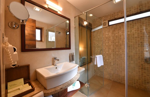 Sasan Gir Hotel | Explore The Fern Gir Forest Resort: Nature & Comfort Await