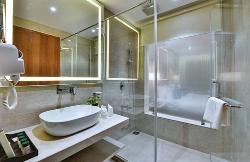 Ajmer Hotel | Experience The Fern Residency Ajmer: Guest Rated 10/10!