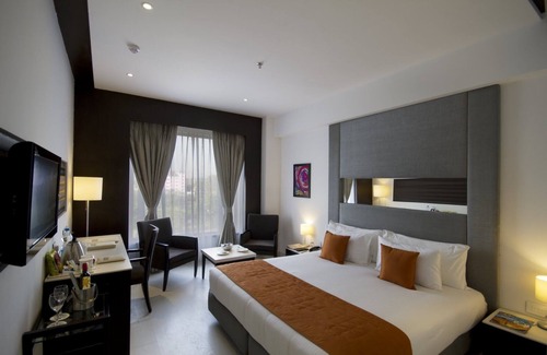 Chandigarh Hotel | Comfortable Stay at The Fern Residency Chandigarh