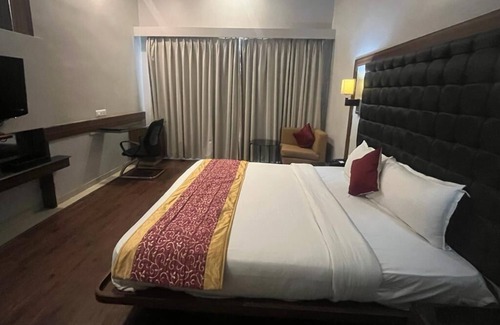 Kakinada Hotel | The Fern Residency Kakinada