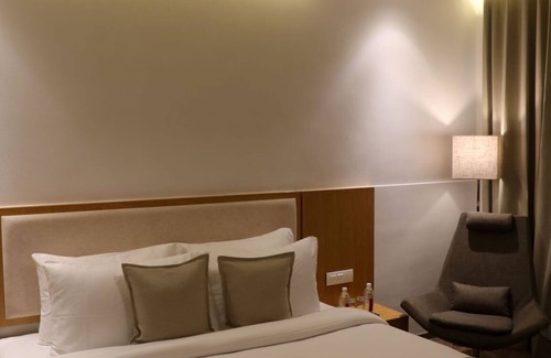Morbi Hotel | Discover The Fern Residency Morbi: Family-Friendly Retreat