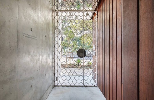Alexandria Apartment | Discover The Fern Split Level Oasis with Enchanting Courtyard