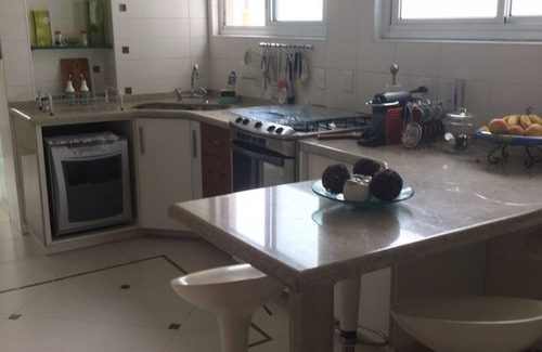 Jardins Apartment | Discover The Find in the Gardens: Pet-Friendly Retreat