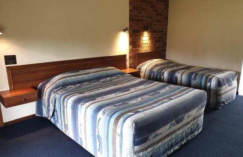 Finley Hotel | Discover The Finley Palm Motor Inn with Family-Friendly Amenities