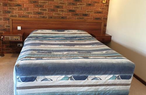 Finley Hotel | Discover The Finley Palm Motor Inn with Family-Friendly Amenities