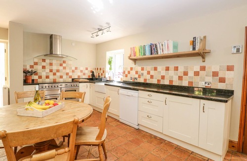 East Dereham Cottage | Discover The Firs: Pet Friendly Holiday Cottage in Dereham