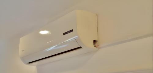 Indira Nagar House | Cozy First Floor Homestay with Family-Friendly Amenities
