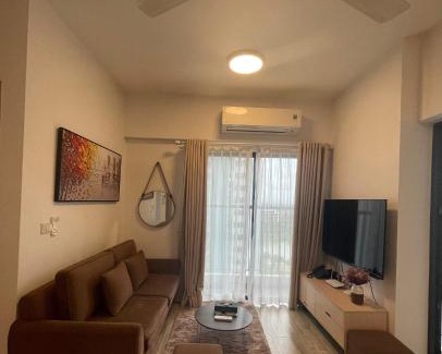 Van Giang Apartment | Cozy First Stay Hotel with Pool and Family-Friendly Amenities