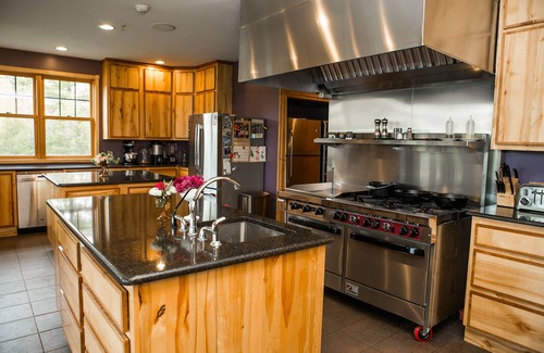Two Harbors Bed & Breakfast | Your Northwoods Escape at The Fitzgerald Manor BnB
