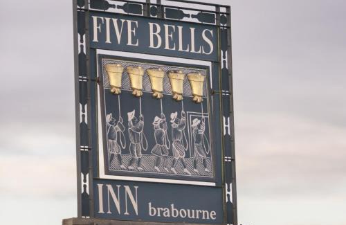 Brabourne Hotel | Guest Rated 9/10 at The Five Bells Inn with Breakfast