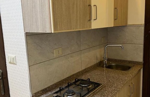 Suwailih Apartment | Convenient Family Retreat: The Flame for Rent Awaits