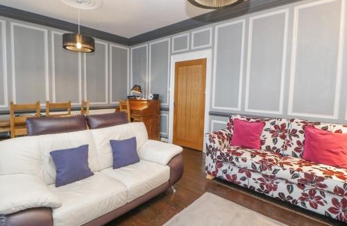 Barnard Castle House | Family-Friendly The Flat: 5-Star Stay with Top Ratings
