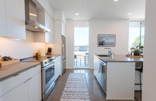 Egg Harbor House | Ideal Family Getaway at The Flats on Church Street