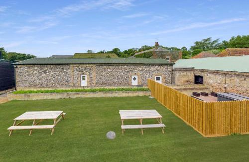 Isle of Thanet House | Experience Comfort at The Flint Barn, Quex Park Estate
