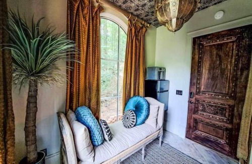 Cullman House | Experience The Flying Carpet: Unique Moroccan Treehouse