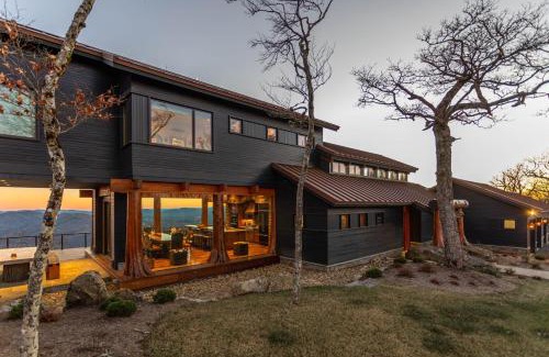 Banner Elk House | Family-Friendly Escape at The Flying Eagle, Eagles Nest