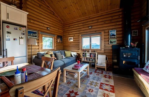 Karpenisi Ski Chalet | Experience The Flysch: Pet-Friendly Retreat with 10/10 Rating