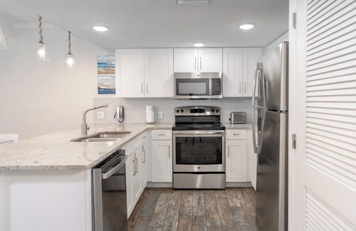 Indian Shores Apartment | Explore Legacy Vacation Resorts in Indian Shores, Rated 9.2!