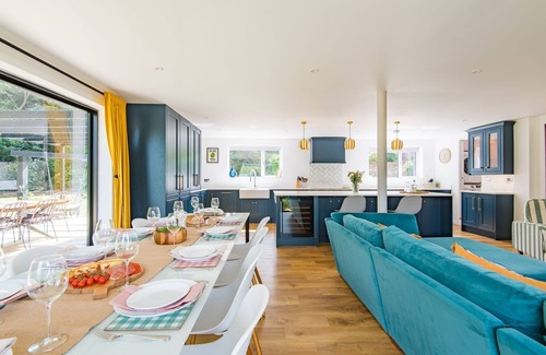Fairseat House | The Folly by Bloom Stays - a holiday let that sleeps 10 guests in 5 bedrooms