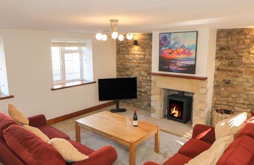 Catton House | Pet-Friendly Retreat at The Forge - 4-Star Rated Getaway