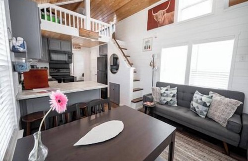 Fredericksburg Cottage | The Fortunate Frederick - #4