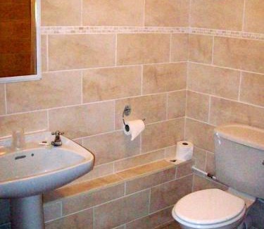 Parkend Hotel | Fountain Inn: Pet-Friendly Haven with High Guest Ratings