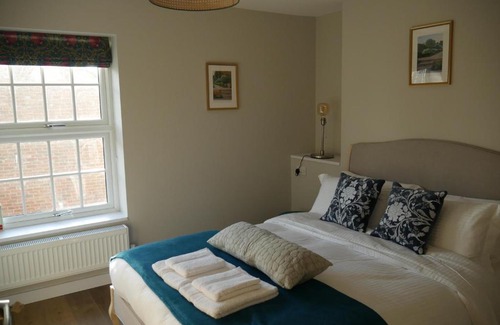 Whittlebury Hotel | Discover Comfort at The Fox and Hounds - Wheelchair Accessible