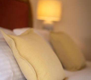 Burford Hotel | Oceanfront Bliss at The Fox at Barrington - Rated 9/10