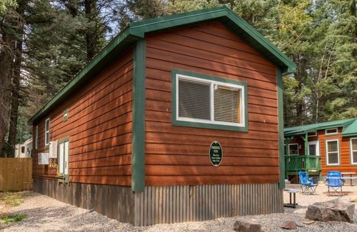 Bayfield House | Guest Rated 10/10: Fox Den Cabin #14 at Blue Spruce Park